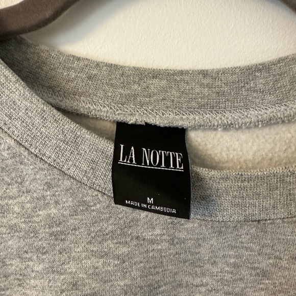 Aritzia La Notte Brooklyn Crewneck, Size Medium - Picture 2 of 3